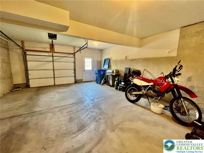 630 Lehigh Gap St, Townhouse with 3 bedrooms, 3 bathrooms and null parking in WALNUTPORT PA | Image 14