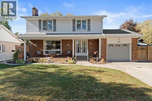 1005 Coventry Crt, Windsor, ON, N8S2W6 | Card Image