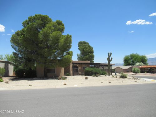 2095 S San Ray, Green Valley, AZ, 85614 | Card Image