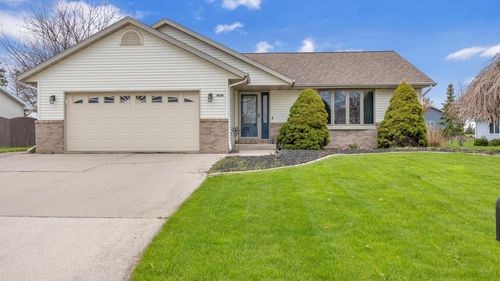 4916 White Fox Drive, Sheboygan, WI, 53081 | Card Image