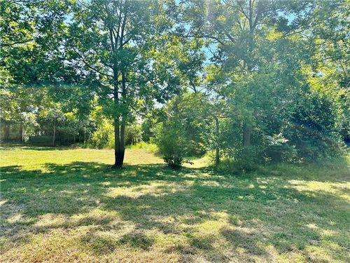 1009 S 18th St, Temple, TX, 76501-6119 | Card Image