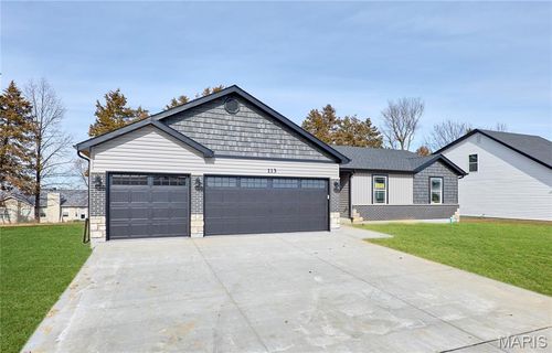 28552 Shallow Water Rd, Warrenton, MO, 63383-4757 | Card Image