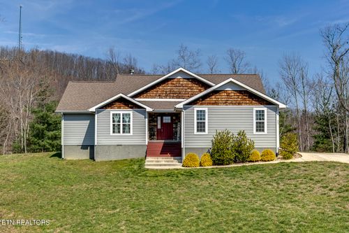 664 Green Ridge Trl, Harriman, TN, 37748-3807 | Card Image