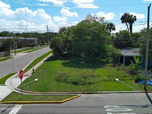 464 S Caroline Street, DAYTONA BEACH, FL, 32114 | Card Image