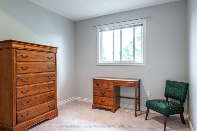 114 Killoran Cres, House other with 3 bedrooms, 2 bathrooms and 4 parking in Stratford ON | Image 18