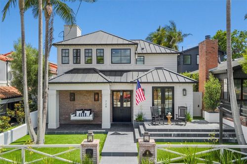 724 36th St, Manhattan Beach, CA, 90266-3434 | Card Image