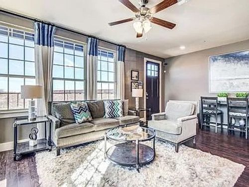 2441 Siskiyou St, Lewisville, TX, 75056-6791 | Card Image