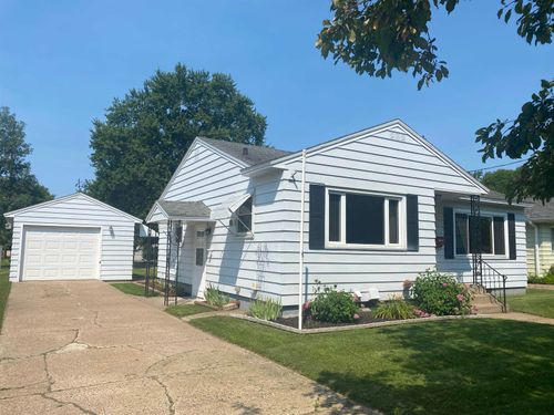 1528 Pearson St, Wausau, WI, 54401-2138 | Card Image