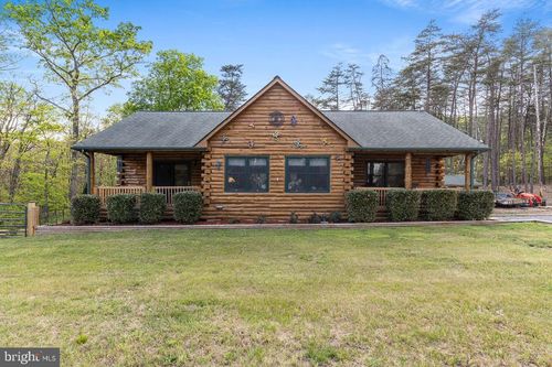 140 Pine Tree Ct, Gore, VA, 22637-1773 | Card Image