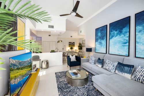 apt-135-600 S Dixie Hwy, West Palm Beach, FL, 33401-5826 | Card Image