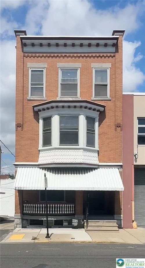 731 Chew St, Allentown, PA, 18102-4058 | Card Image