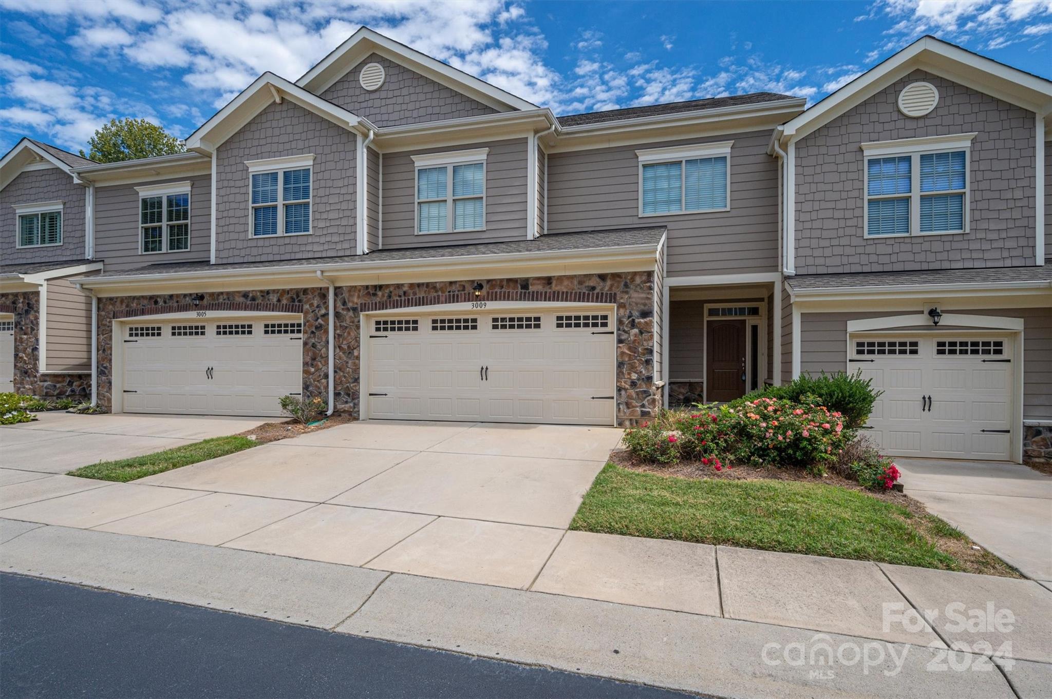 Callaway Ct, Cramerton, NC 28032