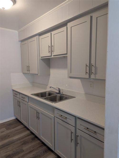 apt-2-1311 21st St, Huntsville, TX, 77340-5176 | Card Image