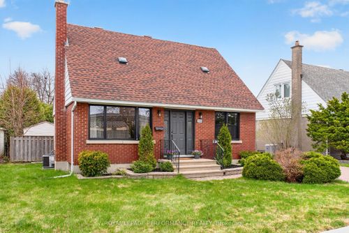 1948 Othello Ave, Ottawa, ON, K1G2A4 | Card Image