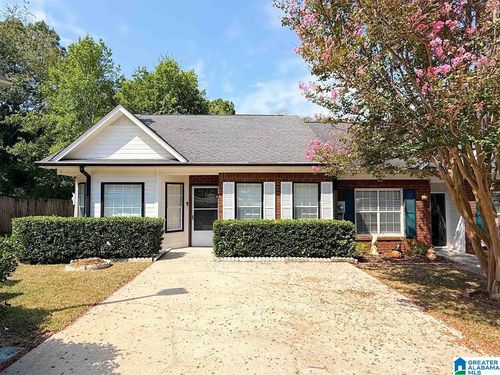 158 Sugar Dr, PELHAM, AL, 35124-1579 | Card Image