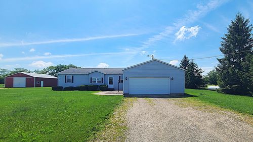 9830 Yorktown Rd, Lyndon, IL, 61261-9585 | Card Image