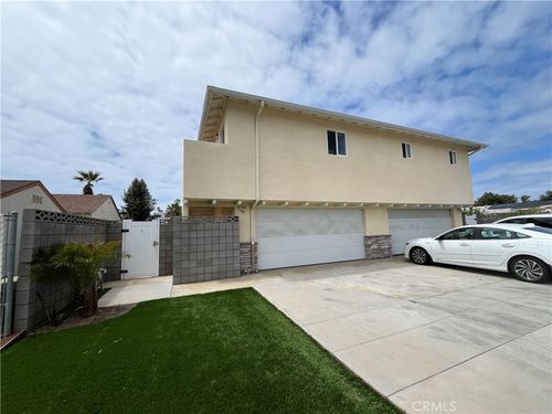 1928 S Freeman St, Oceanside, CA, 92054-6431 | Card Image