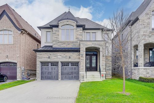 3 Lavender Valley Rd, King City, ON, L7B0B8 | Card Image