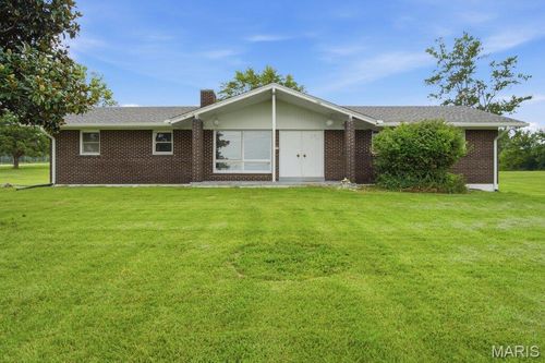 57 W Ofallon Dr, O Fallon, MO, 63366-3829 | Card Image