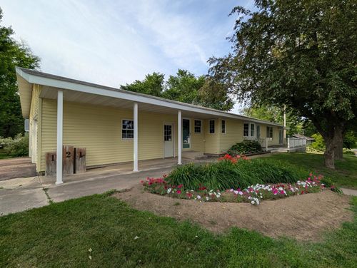 121 W Rowena St, Ivanhoe, MN, 56142-9706 | Card Image