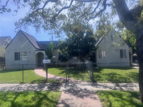 404 E Chestnut Ave, Santa Ana, CA, 92701-5909 | Card Image