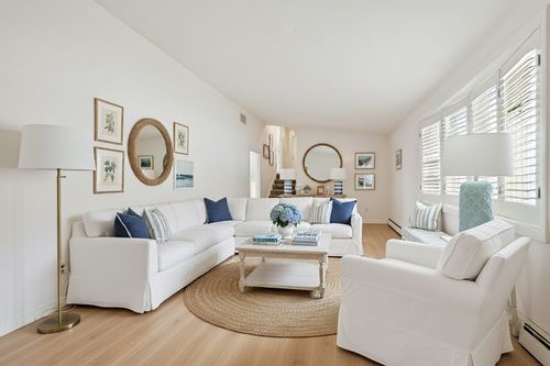 5 Summit View Dr, Swampscott, MA, 01907-1132 | Card Image