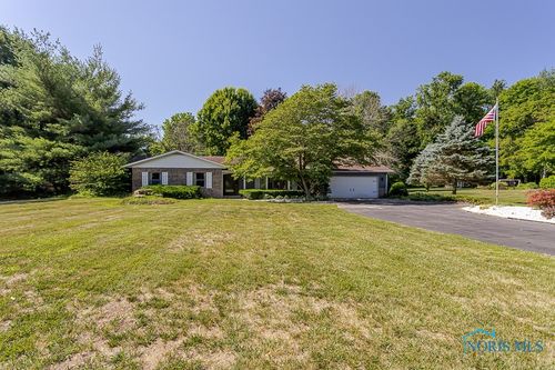 1641 County Rd, Swanton, OH, 43558-9010 | Card Image