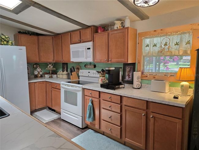17172 Ne 37 Th Ave, House other with 3 bedrooms, 2 bathrooms and null parking in CITRA FL | Image 22
