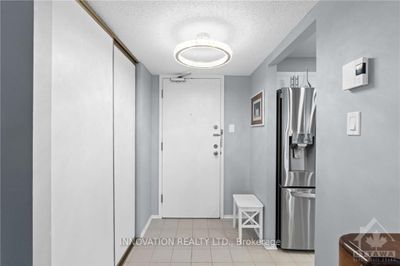 705 - 200 Lafontaine Ave, Condo with 2 bedrooms, 2 bathrooms and 1 parking in Vanier ON | Image 3