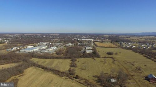 11 Lindey Ln, BERRYVILLE, VA, 22611-3615 | Card Image