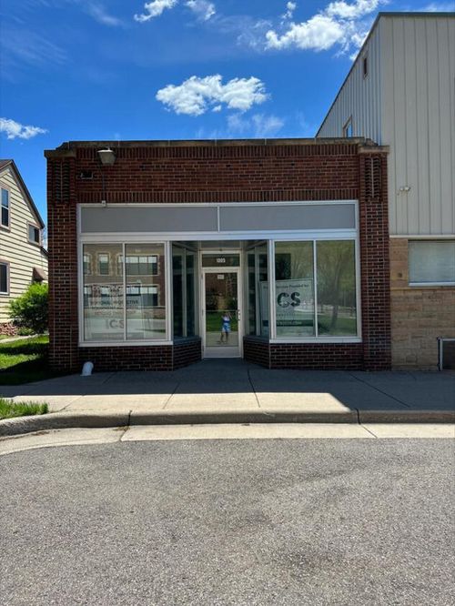 1001 N Broad Street, Mankato, MN, 56001 | Card Image