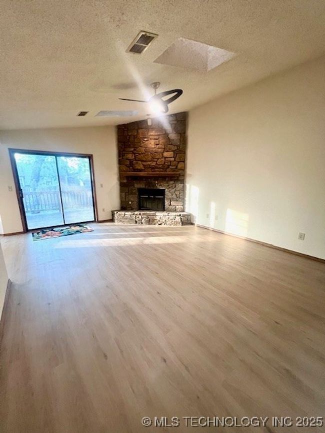 2500 Honolulu St, House other with 3 bedrooms, 2 bathrooms and null parking in Broken Arrow OK | Image 5