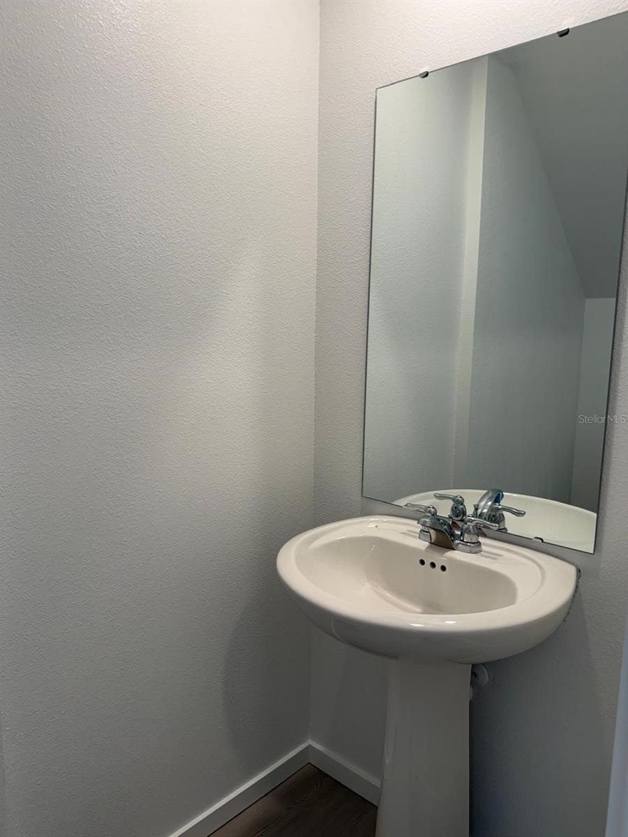 Residential Lease in DAVENPORT 3