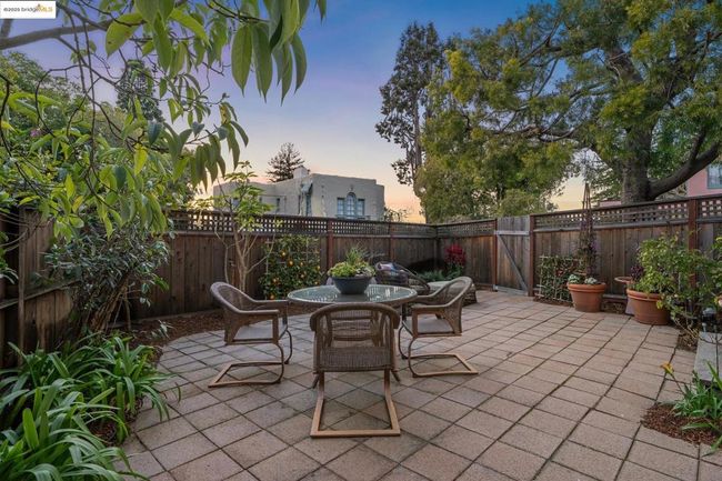 1386 Euclid Ave, House other with 4 bedrooms, 2 bathrooms and 1 parking in Berkeley CA | Image 51