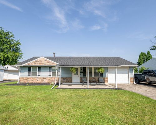 803 Weinland Dr, New Carlisle, OH, 45344-2647 | Card Image