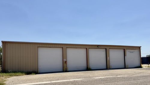 908 N Orient St, Fort Stockton, TX, 79735-3405 | Card Image