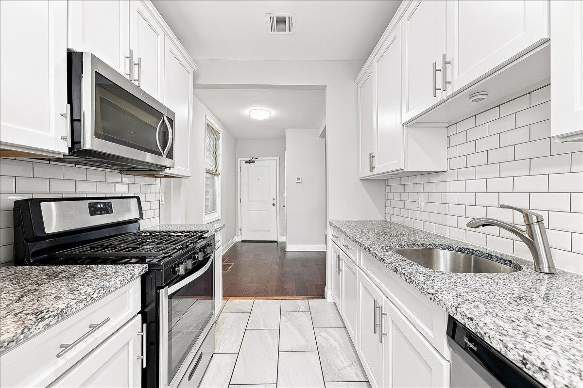 Residential in JC, Heights 4