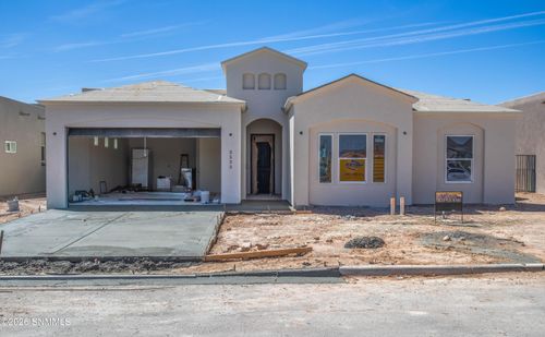 3533 Belmont Ln, Las Cruces, NM, 88012-8088 | Card Image