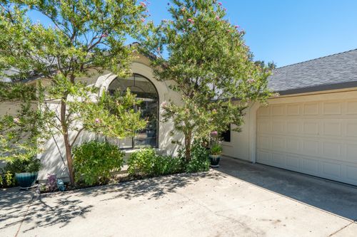 8533 Maynard Rd, Palo Cedro, CA, 96073-9692 | Card Image