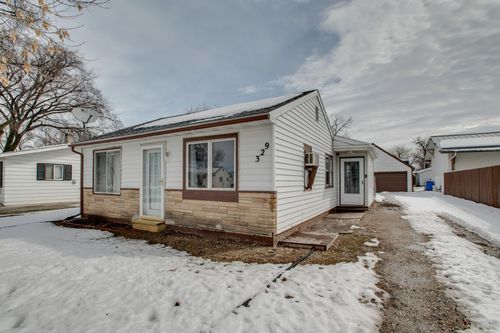 329 21st St N, Fargo, ND, 58102-4141 | Card Image