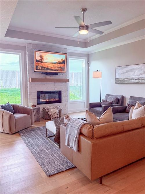 25034 W 94th Ter, Lenexa, KS, 66227-7388 | Card Image