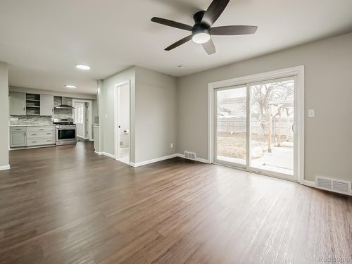 11780 Haggerty Rd, Van Buren Township, MI, 48111-2818 | Card Image