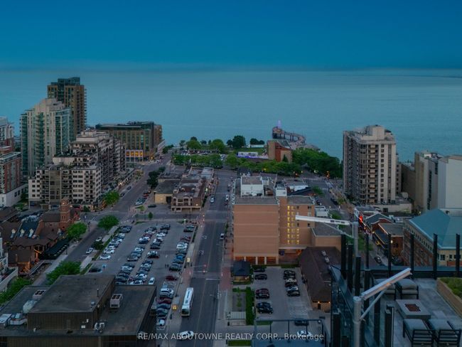 2201 - 2007 James St, Condo with 3 bedrooms, 2 bathrooms and null parking in Burlington ON | Image 45