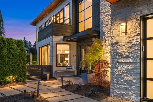 1288 106th Pl Ne, Bellevue, WA, 98004-3608 | Card Image