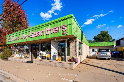 310 Sand Lake Road, Onalaska, WI, 54650 | Card Image