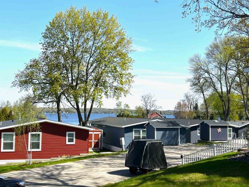 W1325 #22 Spring Grove Road, Green Lake, WI, 54941 | Card Image