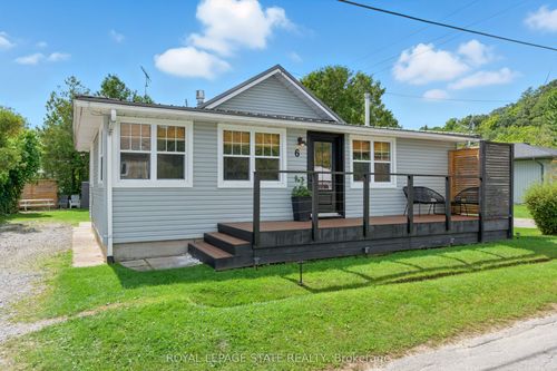 6 Old Hill Rd, Turkey Point, ON, N0E1T0 | Card Image