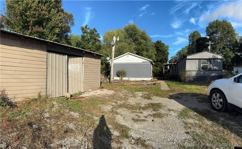 2010 Old East Rd Ne, Palmyra, IN, 47164-8736 | Card Image