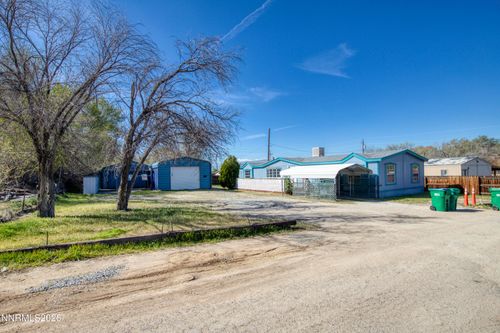 5527 Yukon Dr, Sun Valley, NV, 89433-7527 | Card Image