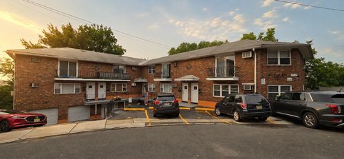 7017 Columbia Ave, North Bergen, NJ, 07047-3804 | Card Image